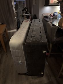 Single divan with drawers