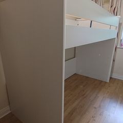 Loft bed (solid wood)