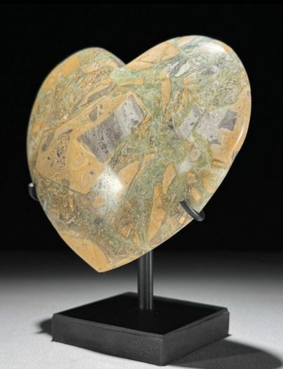 Crystal Heart On Custom Display Stand - Maligano Jasper