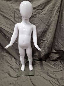 Toddler mannequin