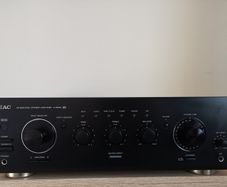 Teac A-r650