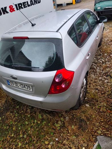 Kia ceed 1.6 crdi 2009