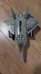 Transformer / toy / starscream