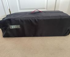 Travel cot and changing tray
