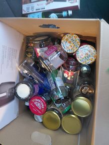 Free Box of Jam Jars with Lids