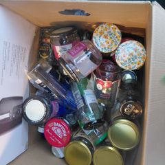Free Box of Jam Jars with Lids