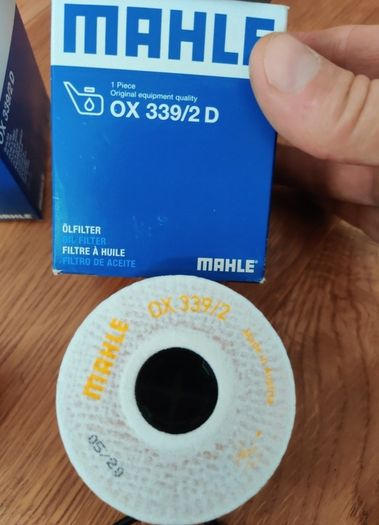 2 X Mahle Oil Filters ( Pn: Ox 339/2 D & Lr030778g)