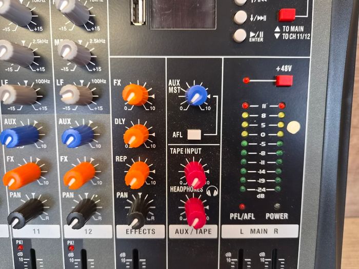 DEPUSHENG DX12 Professional Audio Mixer 12 Channel Studio Audio Console USB MP3 Input 48v Phantom Power DJ Console