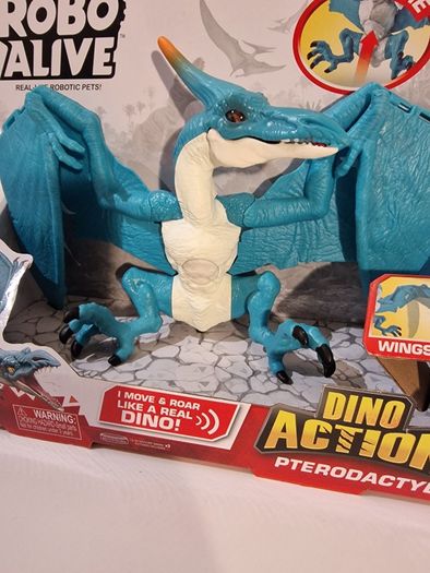 ZURU Robo Alive Dino Action Pterodactyl  Robotic Dinosaur Toy with Roar & Wing Movement