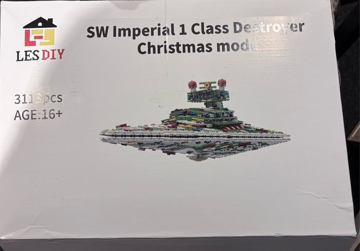 LESDIY Star Wars Christmas Star Destroyer (Alternate Lego Brand)