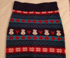 Girl's Christmas skirt, age 10-11