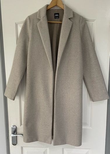 Zara Coat (Medium - Size 10)