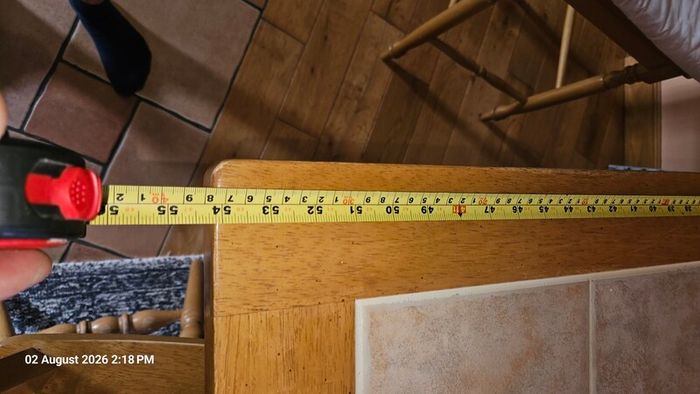 Solid oak extendable table