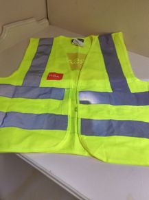 High Visibility West. Size S