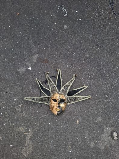 Stunning venise mask postage possible