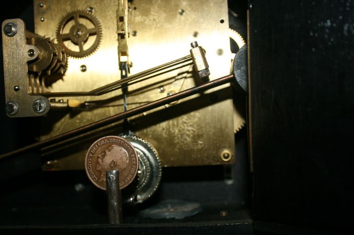 Bentima Clock