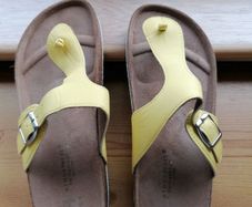 Women's Sandals NEW SIZE 7