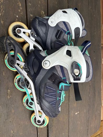 Oxelo Decathlon Adult Rollerblades Size 6.5 UK + Helmet
