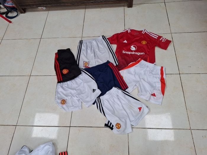 man united boys