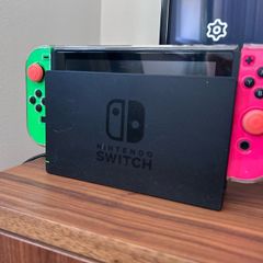 Nintendo Switch (1st Gen) - Original Box, Case & Travel Bag