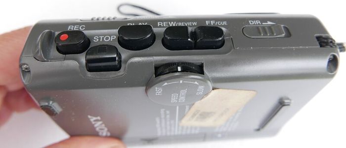 Sony Walkman TCM-40DV Cassette Recorder/Victaphone