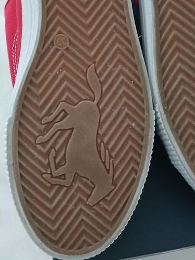 New Mustang Womens Red Canvas Sneakers