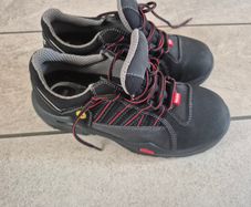 safety boots