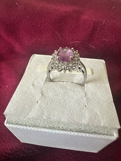 Ladies sterling silver ring