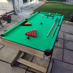 5ft snooker/pool table