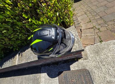 LS2 helmet size M