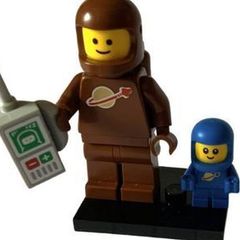 Lego Series 24 Brown Astronaut
