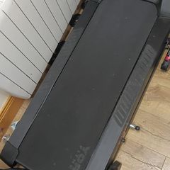 Foldable treadmill