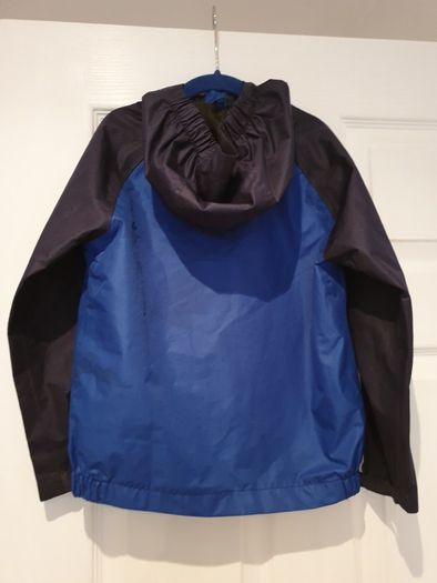 Boys raincoat Age 5-6