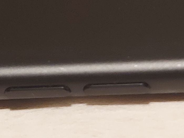 2 xApple Iphone 7, 32GB, Activation Locked, For parts or repair, Excellent Cosmetic Condition