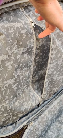 Large suitcase, good condition
