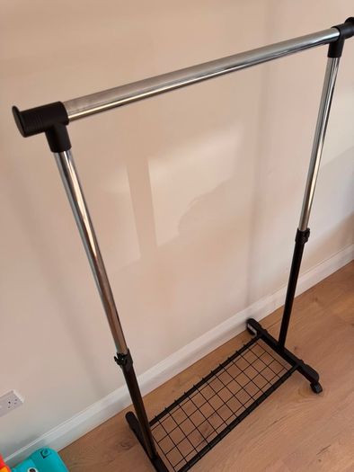clothes rack