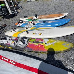 windsurfing