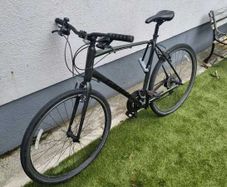 Giant Escape 3 Hybrid Bike