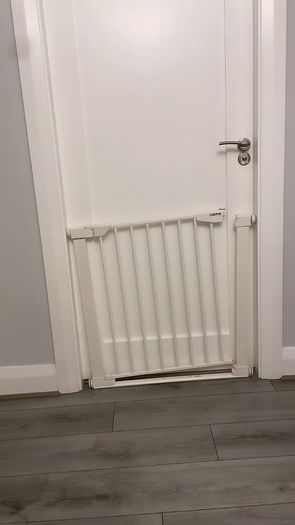 new stair gate X2