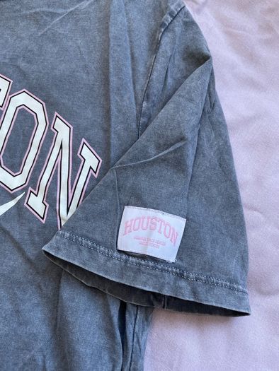 grey graphic tshirt