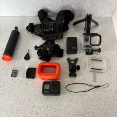 Go Pro Hero 8 and accessories