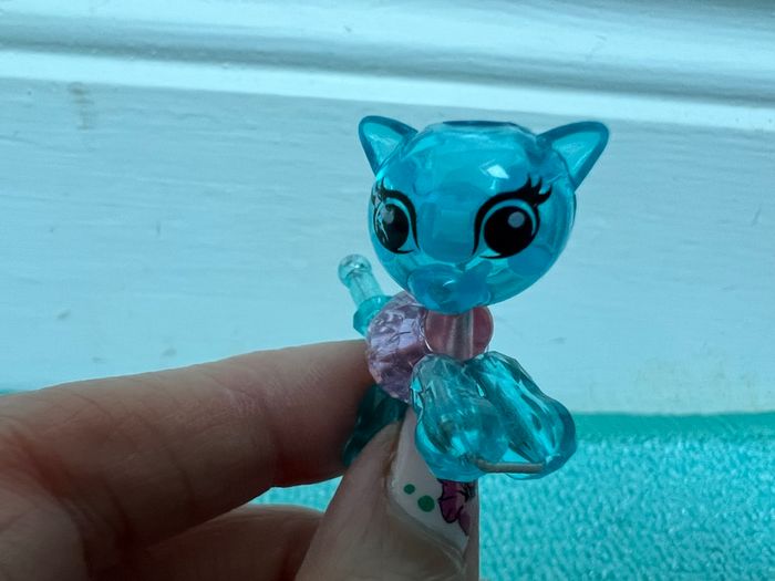 Toy mini cats transformer bracelet