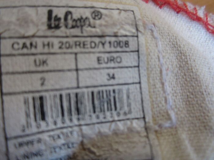 Lee Cooper   red size 2
