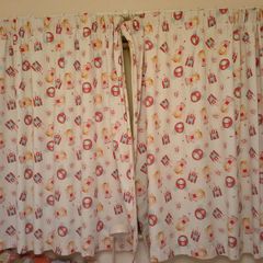 girls curtains and pole