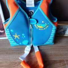 float vest