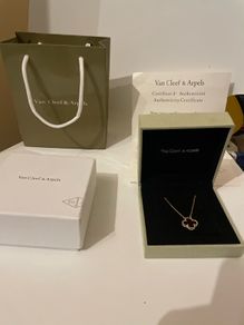 Van cleef and arpels Alhambra necklace