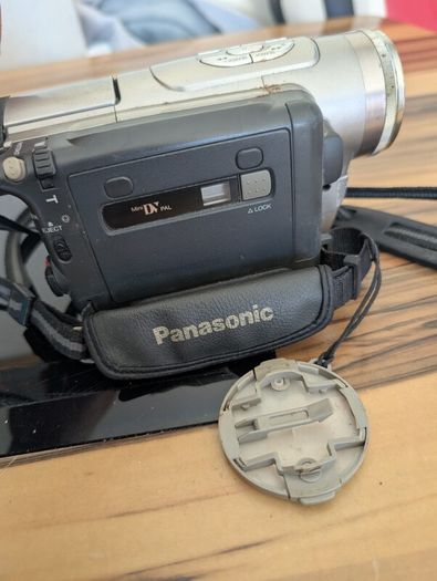 Panasonic nv-ds11 digital camera for parts
