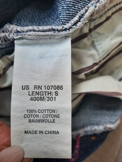 Paul Smith cotton denim jeans 34 waist and 28 leg in very good condition see last two photos for exact measurements FREE STANDARD POSTAGE INCLUDED