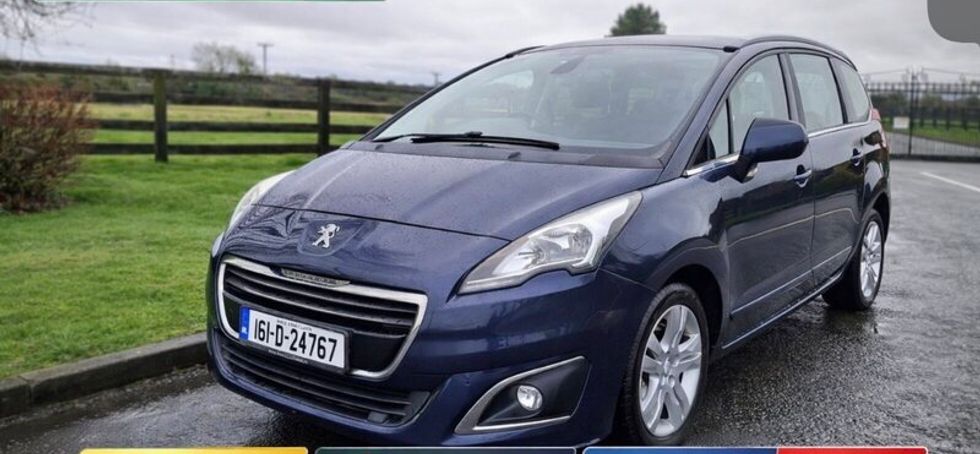 7 Seater Peugeot 5008 1.6 HDI Diesel car