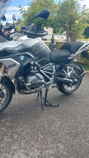 motorbike